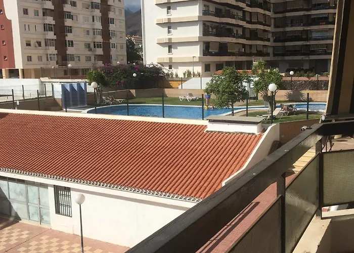 2 Bedroom Jardines Canarios Cristianos Tenerife *
